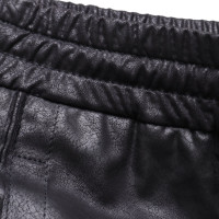 Drykorn Shorts in Leder-Optik