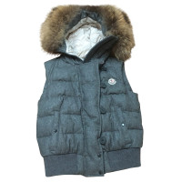 Moncler Weste aus Baumwolle in Grau