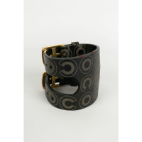 Chanel Armreif/Armband aus Leder in Schwarz