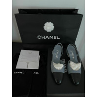 Chanel Pumps/Peeptoes Leather in Blue