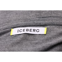 Iceberg Top in Grey