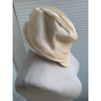 Emporio Armani Hat/Cap Silk in Cream