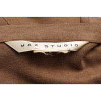 Max Studio Top in Brown