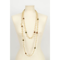 Chanel Necklace Pearls in Gold