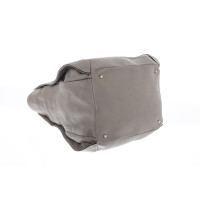 Coccinelle Handtasche aus Leder in Taupe