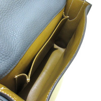 Hermès Umhängetasche aus Leder in Blau