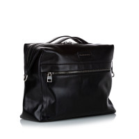 Alexander McQueen Handtasche aus Leder in Schwarz