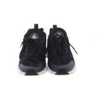 Nike Chaussures de sport en Noir
