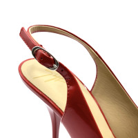 Giuseppe Zanotti Sandalen aus Lackleder in Rot