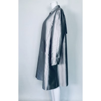 Strenesse Jacke/Mantel aus Seide in Grau