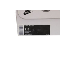 Nike Chaussures de sport en Blanc