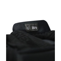 Chanel Sneakers aus Baumwolle in Schwarz