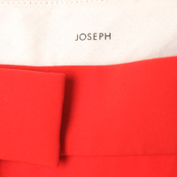 Joseph Broek in rood