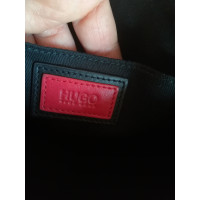 Hugo Boss Clutch aus Leder in Blau