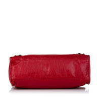 Balenciaga Umhängetasche aus Leder in Rot