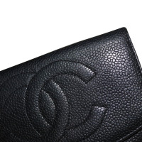 Chanel Porte-monnaie en cuir de caviar