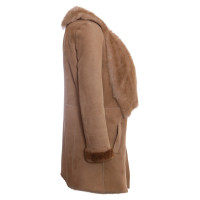 Hôtel Particulier  light brown lammy coat