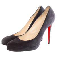 Christian Louboutin Daim noir pumps