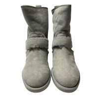 Nicholas Kirkwood Bottes en Daim en Gris