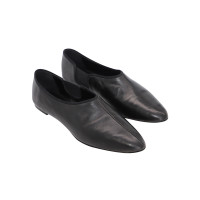 The Row Slippers/Ballerinas Leather in Black