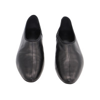 The Row Slippers/Ballerinas Leather in Black