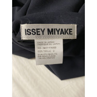 Issey Miyake Top en Laine en Bleu