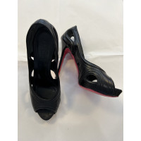 Alexander McQueen Pumps/Peeptoes Leather in Black