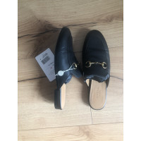 Gucci Scarpe stringate in Pelle in Nero