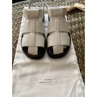 The Row Sandalen aus Leder in Weiß