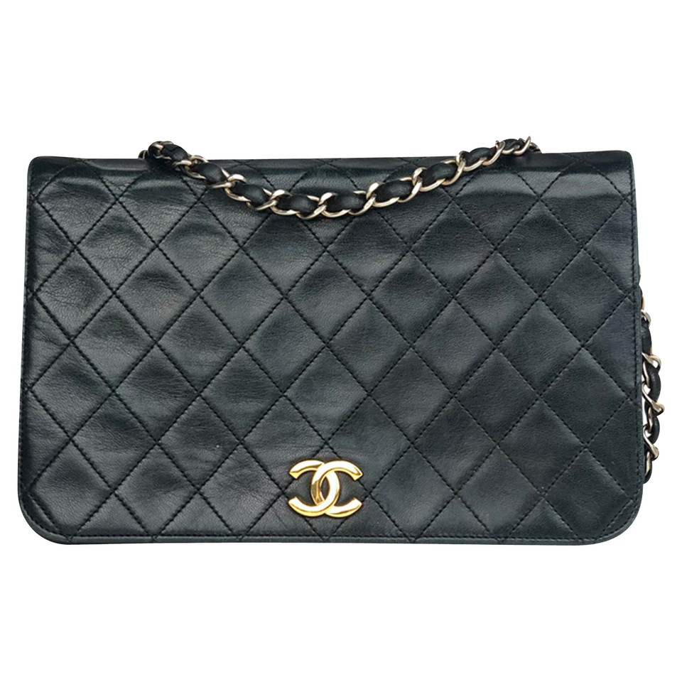 Chanel Flap Bag Leer in Zwart