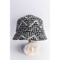 Chanel Chapeau/Casquette en Noir