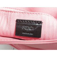 Fendi Umhängetasche aus Leder in Rosa / Pink