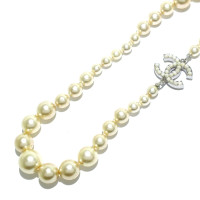 Chanel Collana in Perle in Crema