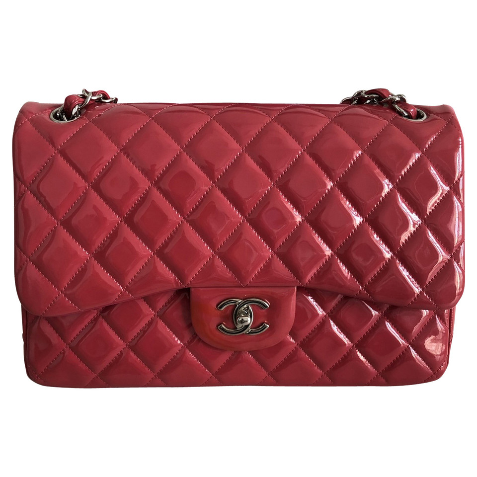 Chanel Classic Flap Bag Patent leather in Fuchsia
