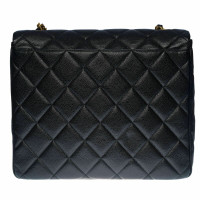 Chanel Classic Flap Bag Leather in Black