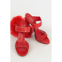 Guy Laroche Wedges Leather in Red
