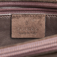 Gucci Handtasche aus Wildleder in Braun