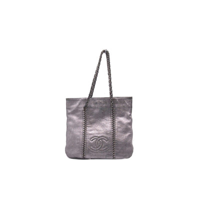Chanel Shopping Tote Leather in Silvery