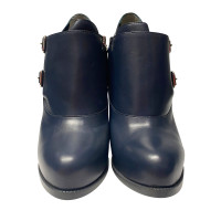 Fendi Boots Leather in Blue