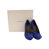 Balenciaga Sandali in Pelle scamosciata in Blu