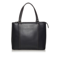 Burberry Handtasche aus Leder in Schwarz