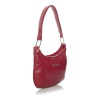 Burberry Shoulder bag Leather in Red