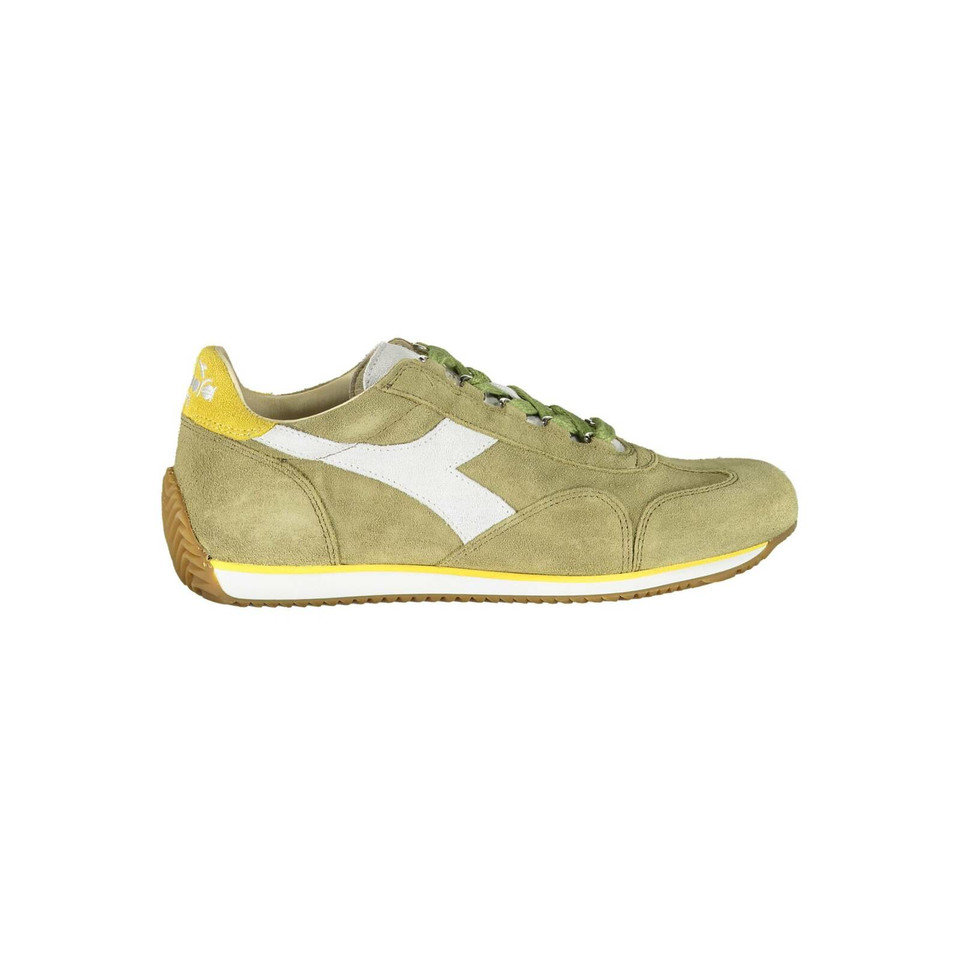 Diadora Trainers in Green