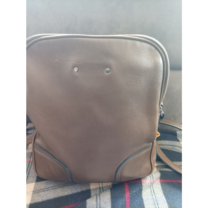 Louis Vuitton Handbag Leather in Khaki