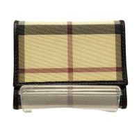 Burberry Täschchen/Portemonnaie aus Leder in Bordeaux