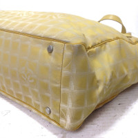 Chanel Sac de voyage en Jaune