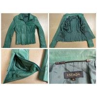 Escada Jacket/Coat Leather in Green