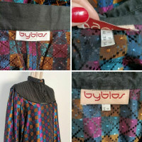 Byblos Anzug aus Seide in Violett