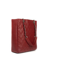 Chanel Shopping Tote aus Leder in Rot