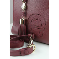 Aigner Handtasche aus Leder in Bordeaux